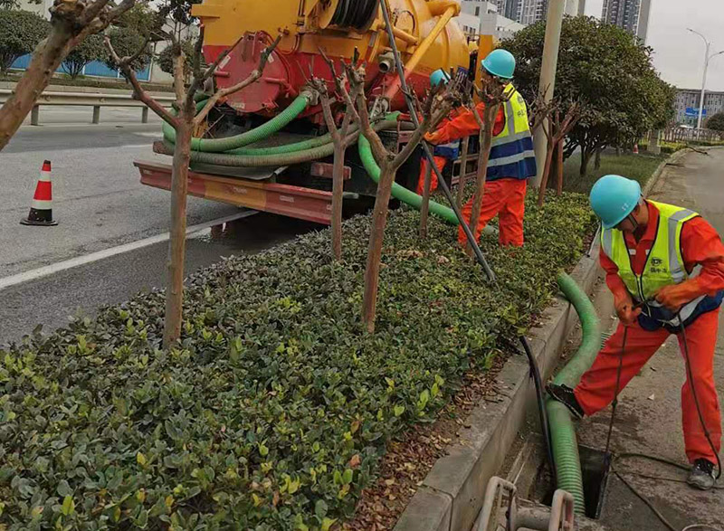 九合垸原种场市政管道清淤