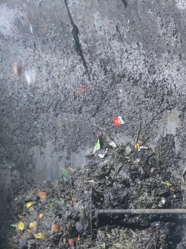 九合垸原种场污水池清理